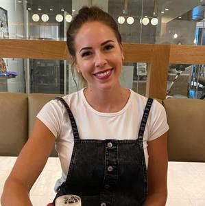 Meet your Posher, Ariel